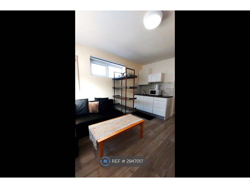 Property photo 3 of 17 The Kitchen Area In The Flat