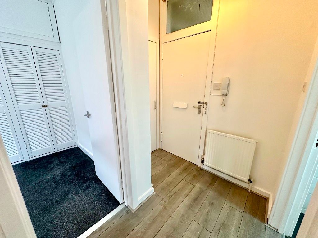 Property photo 2 of 11 Photo 2