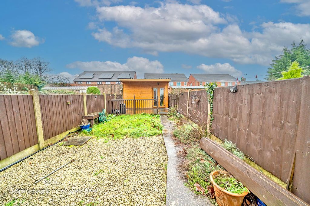 Property photo 2 of 24 Webbs-7.Jpg