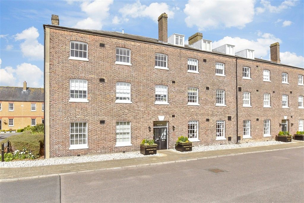 Property photo 1 of 13 External (Web)