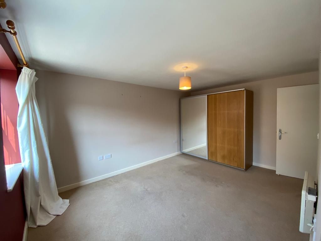 Property photo 2 of 7 Bedroom 1