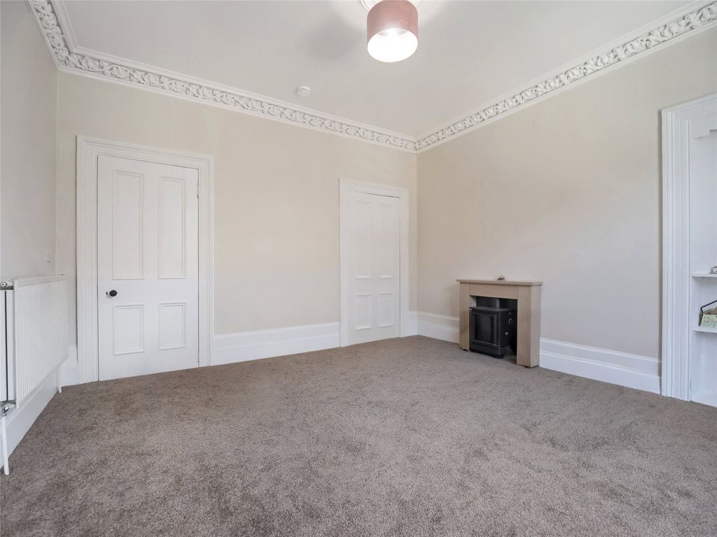 Property photo 3 of 18 Picture No. 26