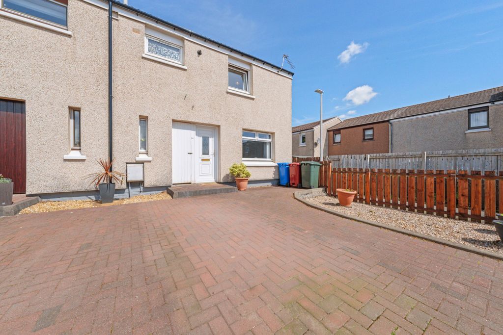 Property photo 1 of 29