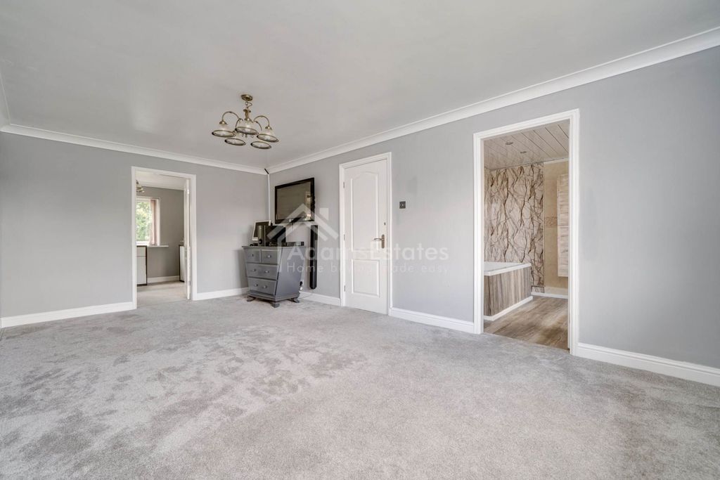 Additional image 8 of 4 bed detached house for saleFrank Lane, Dewsbury WF12