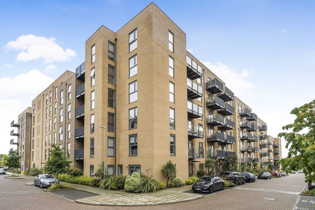 Property photo 2 of 9