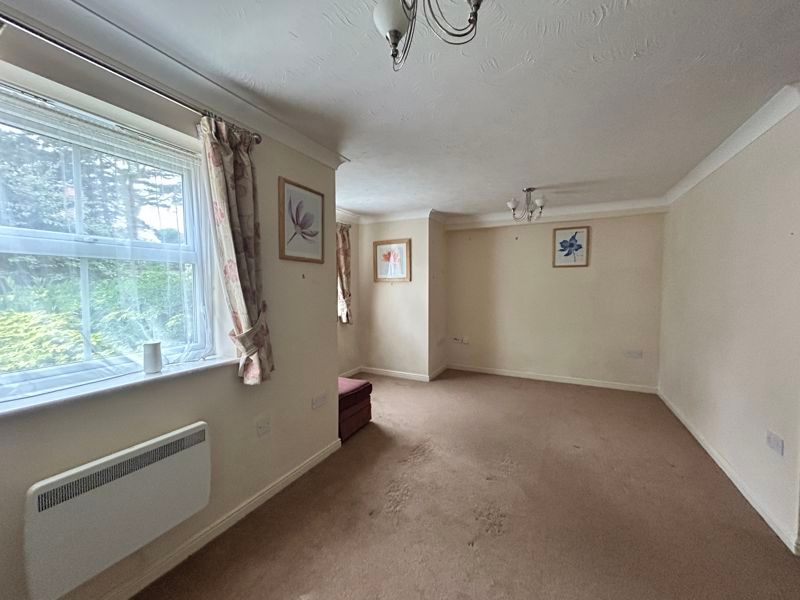 Property photo 3 of 10 Photo 3