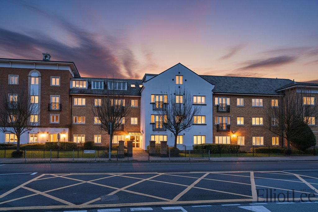 Property photo 1 of 11