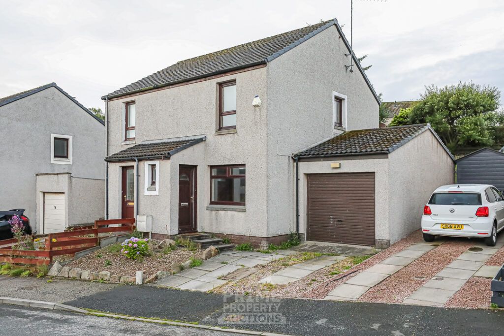 Property photo 1 of 31