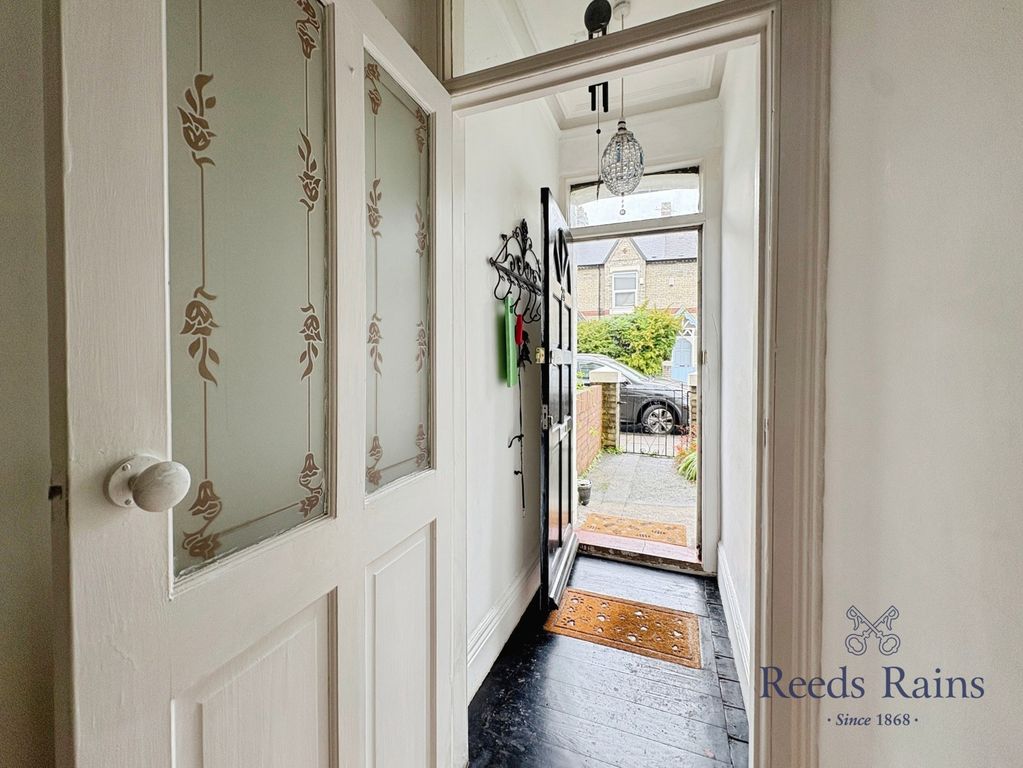 Property photo 2 of 17 Pbox-Img.Jpg