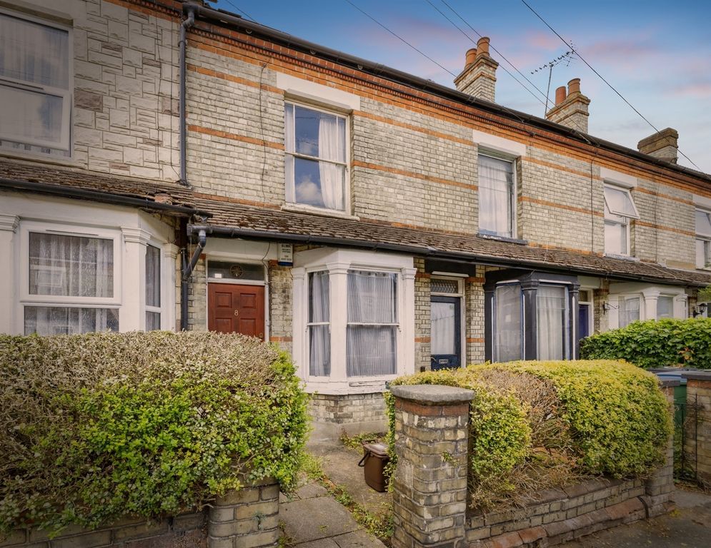 Property photo 1 of 16