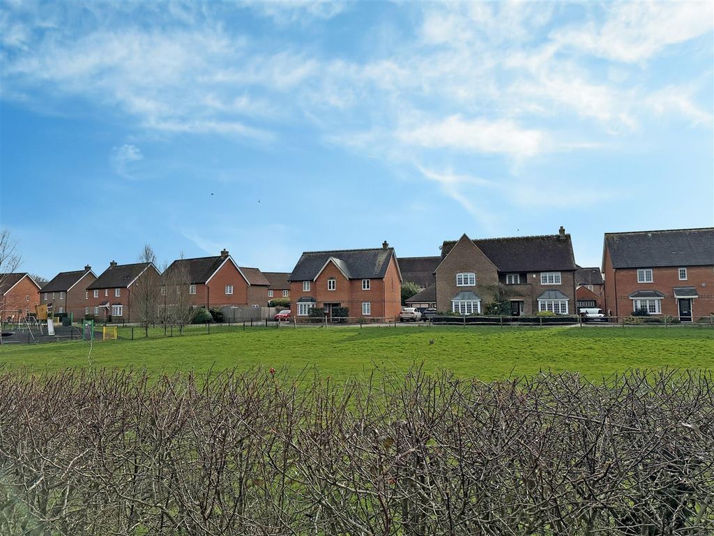 Property photo 1 of 24