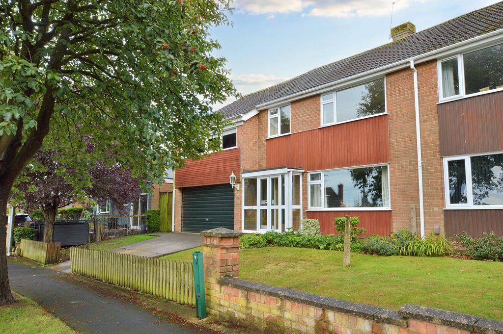 Property photo 1 of 21