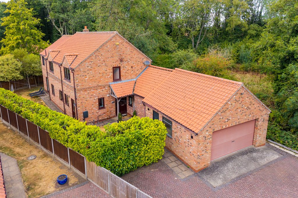 Property photo 1 of 37 18