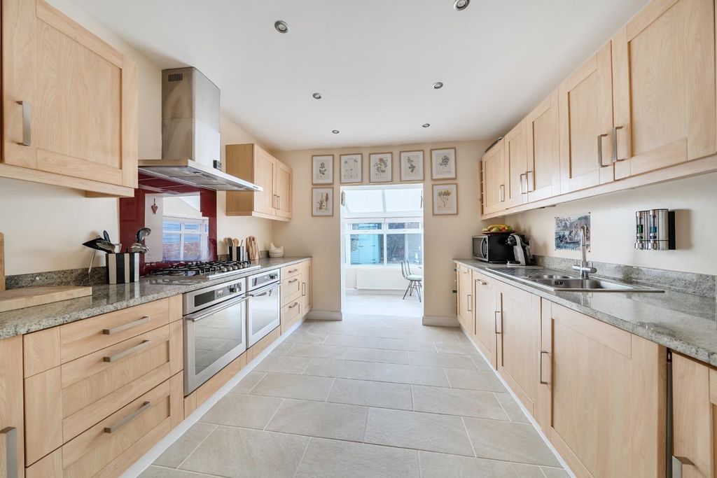 Property photo 1 of 22 1404408-9-69776399d054E.Jpg