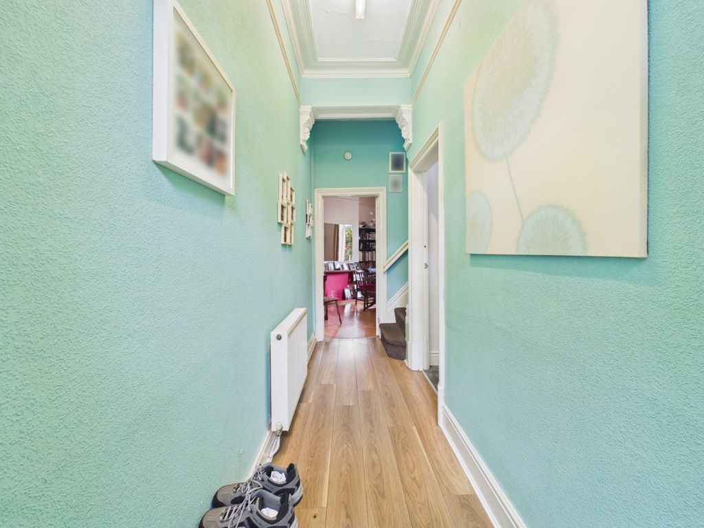 Property photo 2 of 27 Picture No. 04