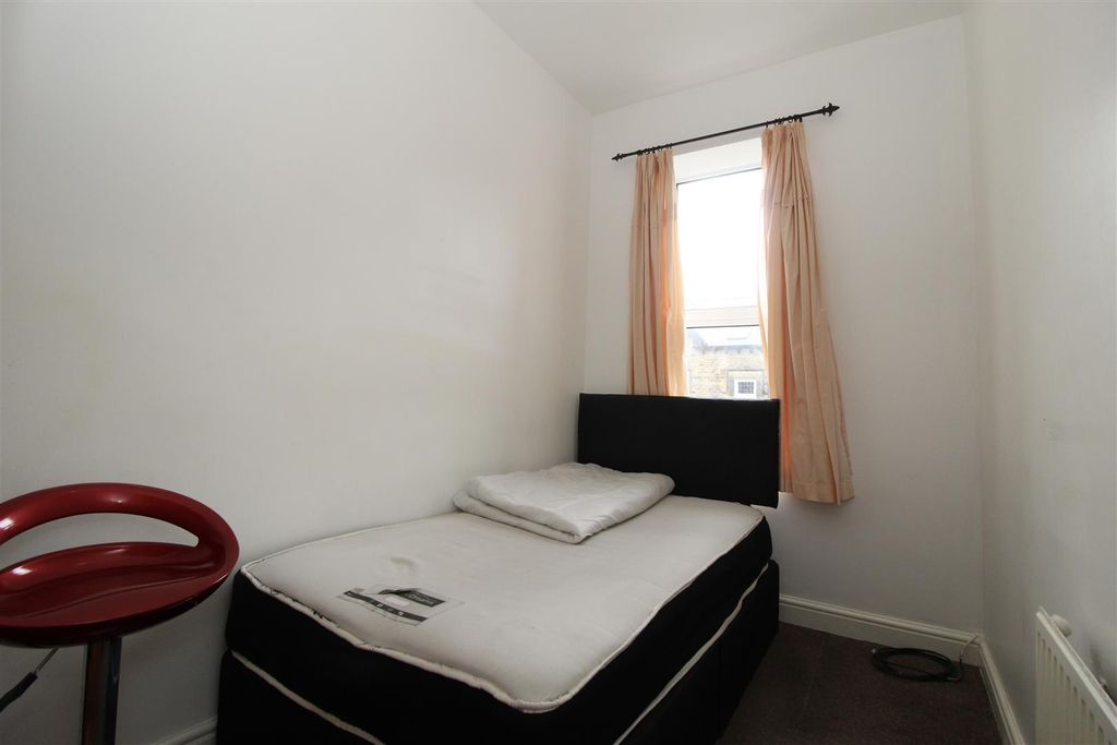 Property photo 1 of 5 28B17734-4Fdb-49E8-8950-B7215D04F983_1_201_A.Jpeg