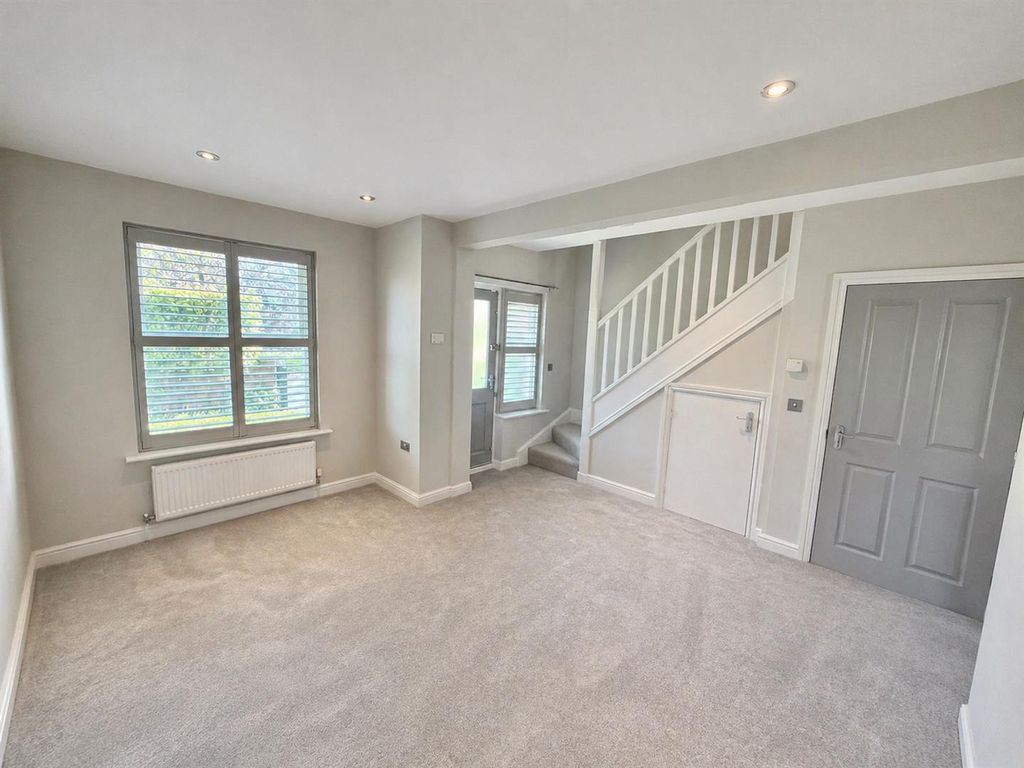 Property photo 2 of 14 Image 2