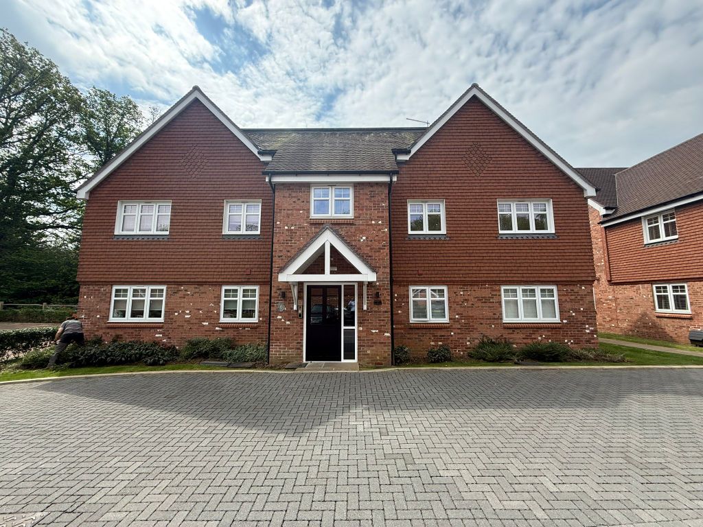 Property photo 1 of 9