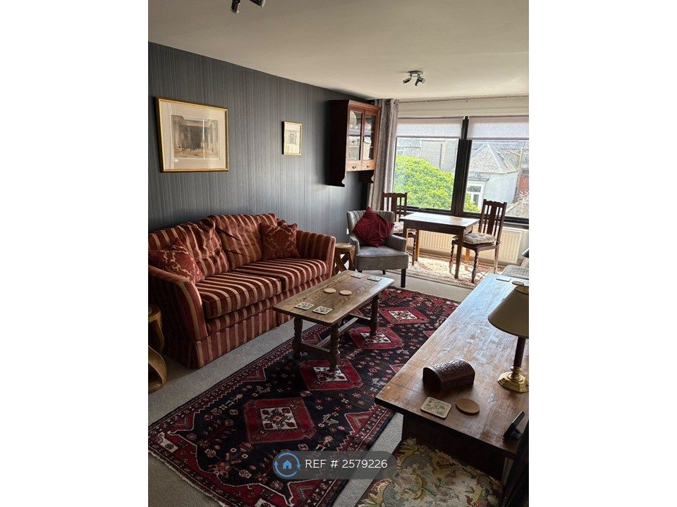 Property photo 1 of 30