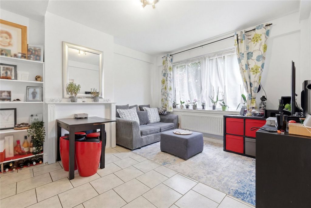 Property photo 2 of 17 Picture No. 05