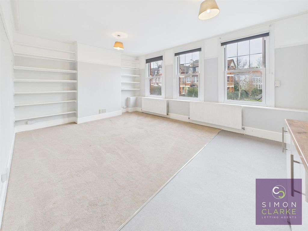 Property photo 2 of 12 Cam05425G0-Pr0089-Still008.Jpg