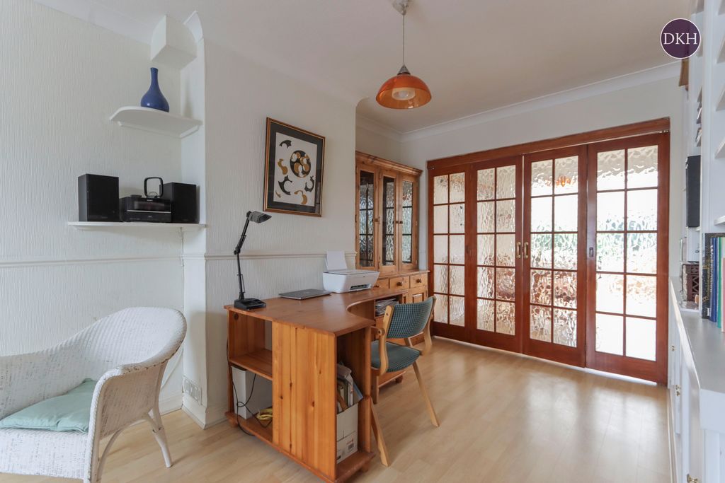 Property photo 3 of 17 Picture No. 07