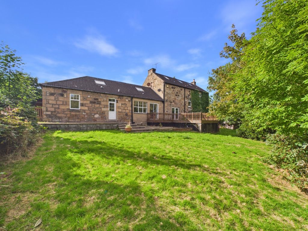 Property photo 1 of 30