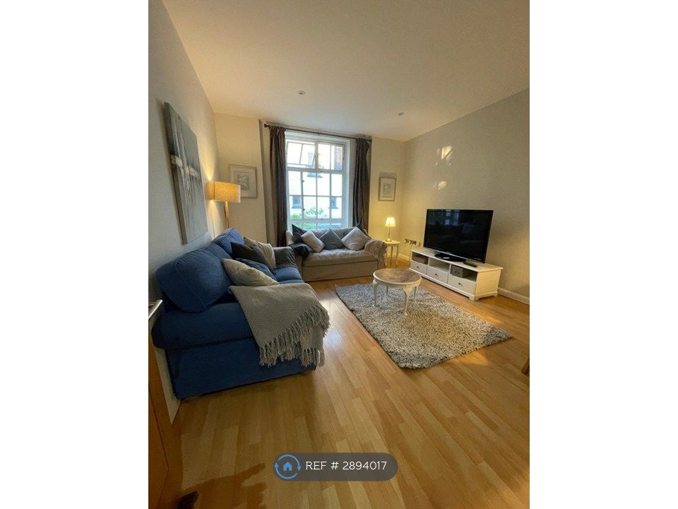 Property photo 2 of 5
