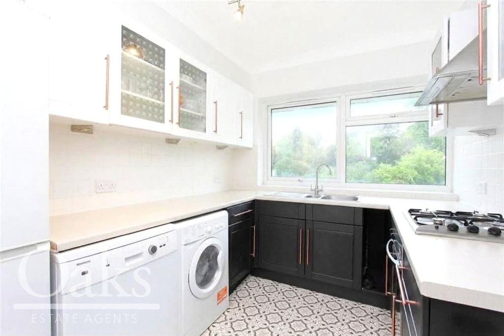 Property photo 3 of 9 Picture No. 08