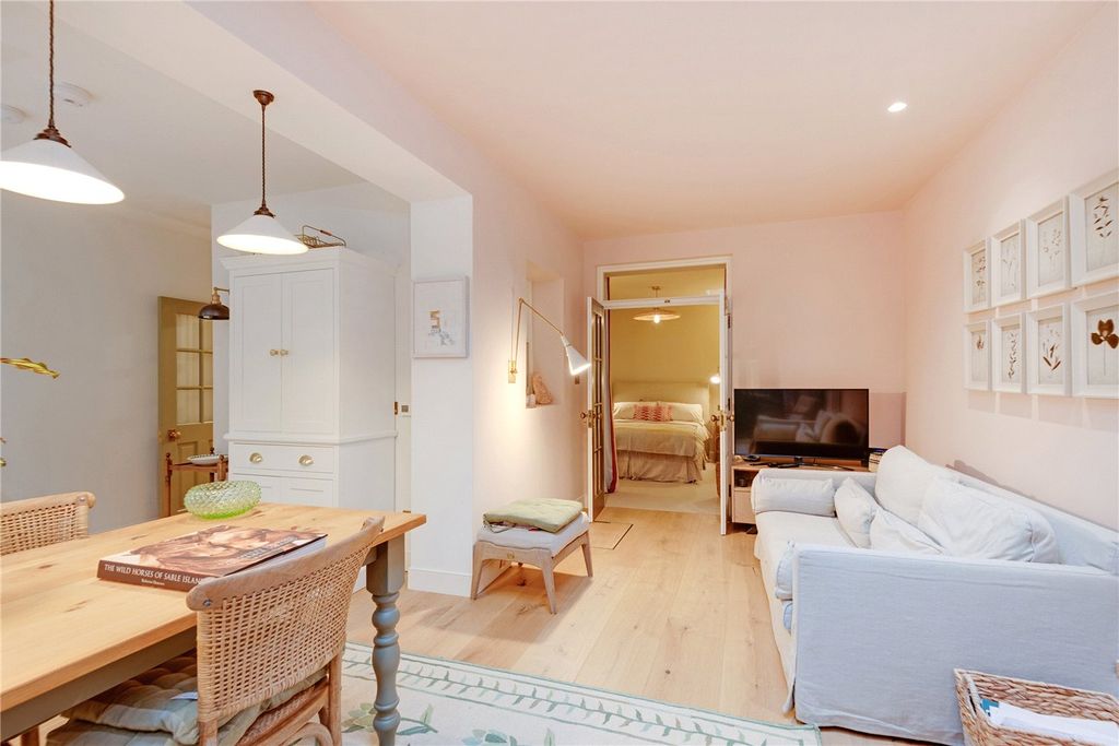 Property photo 3 of 16 Picture No. 37