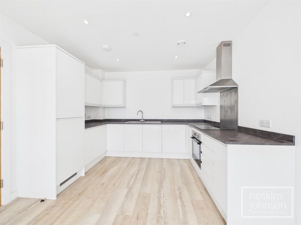 Property photo 3 of 25 Open Plan Living Room/Kitchen