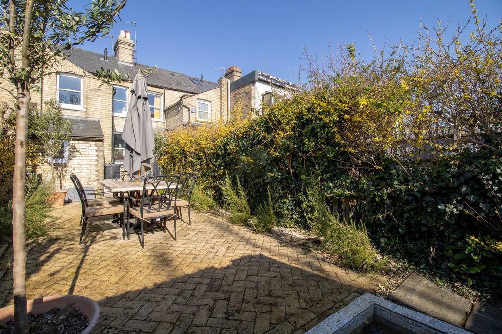 Property photo 3 of 14 Img_0331.Jpg