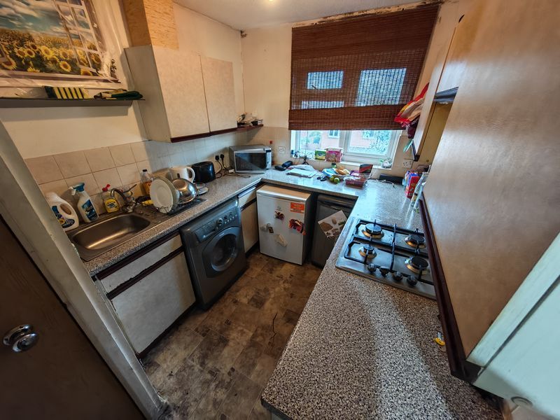 Property photo 3 of 7 Photo 5