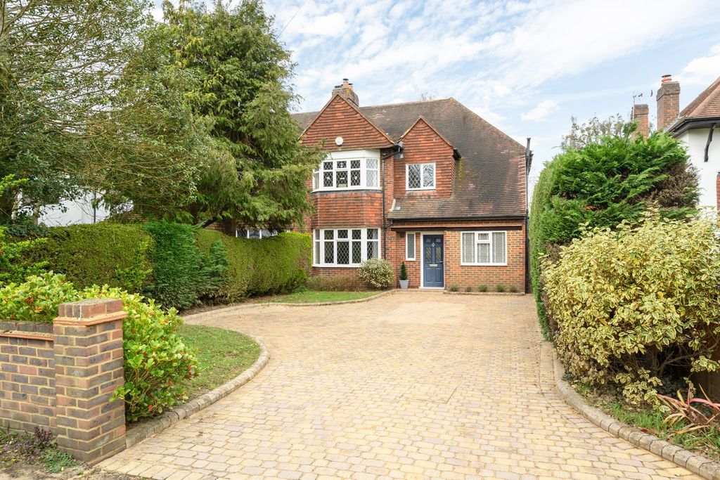 Property photo 1 of 21