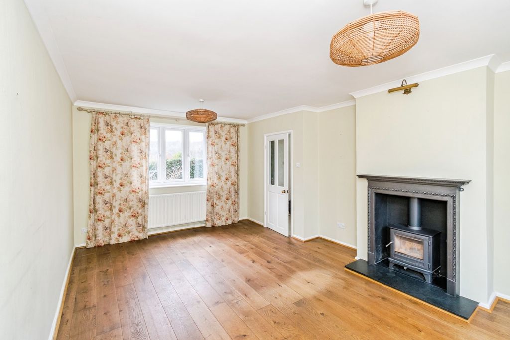 Property photo 3 of 21 Pbox-Img.Jpg