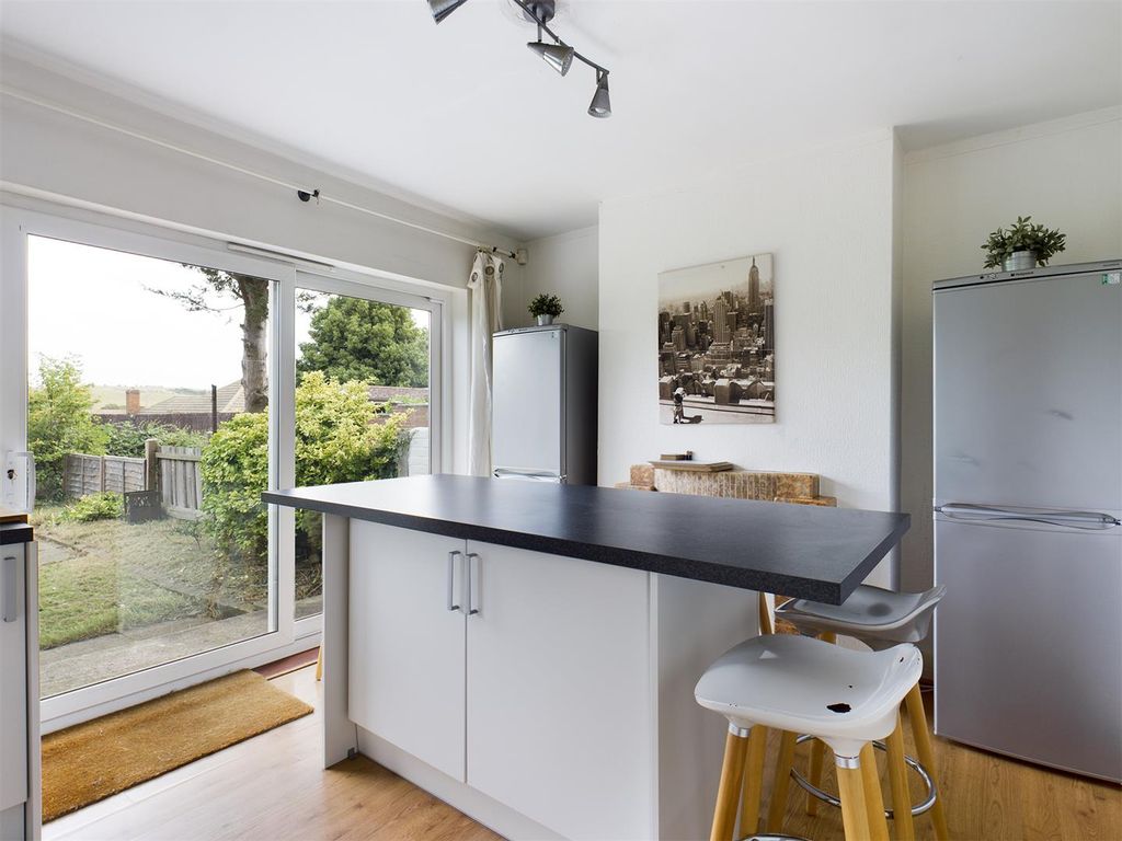 Property photo 3 of 12 Cam00739P1-Pr0009-Still02.Jpg