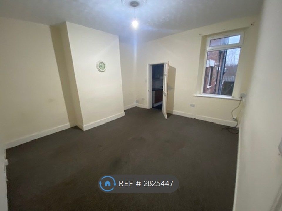 Property photo 2 of 7 Lounge