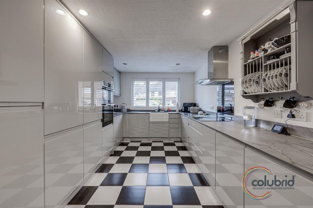 Property photo 3 of 31 0G1A1792-0G1A1796.Jpg