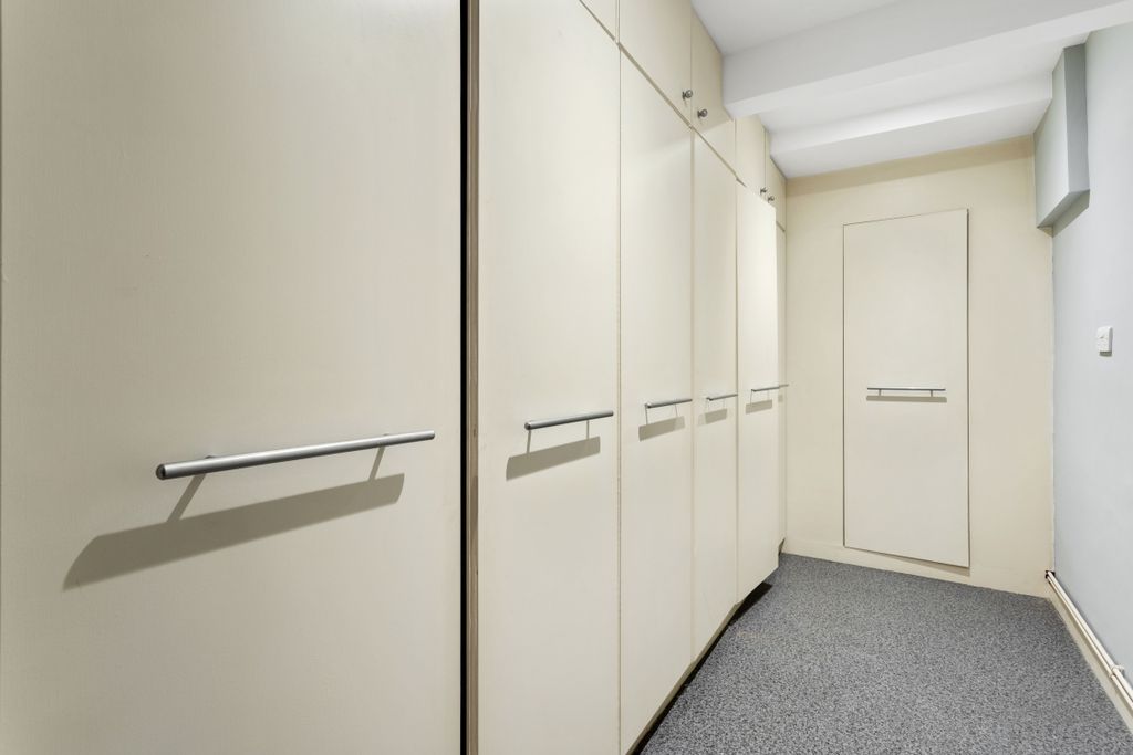 Property photo 3 of 8 Imported Image