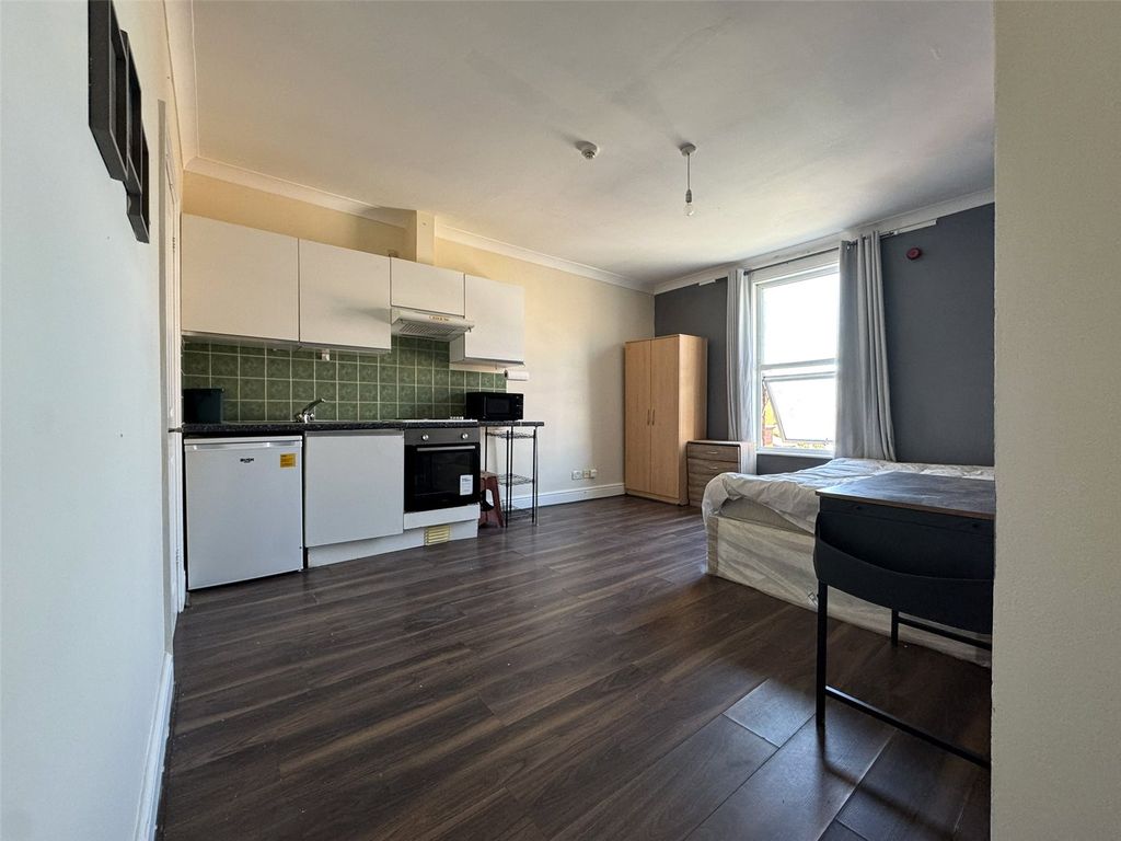 Property photo 1 of 6 Picture No. 02