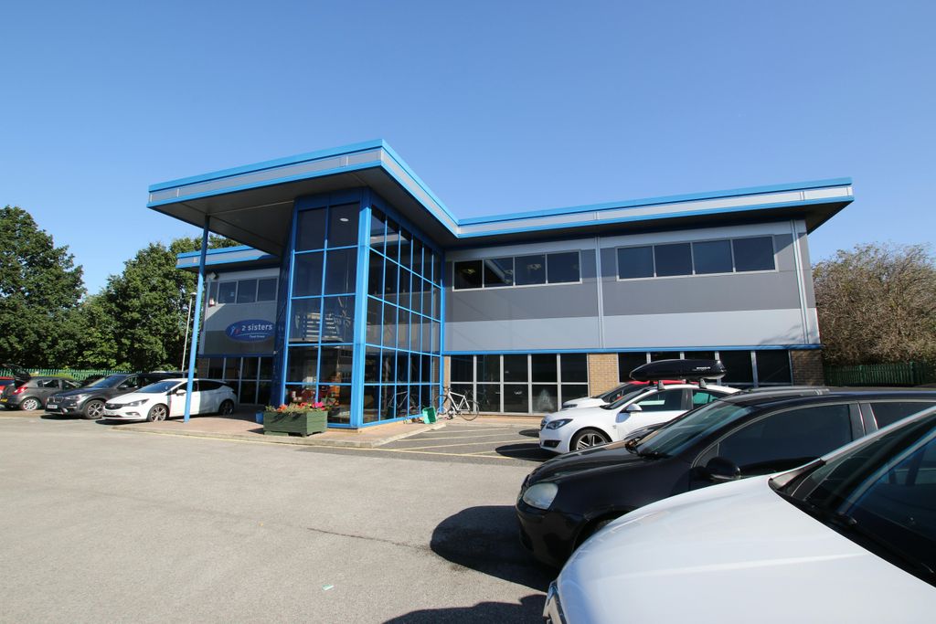 Property photo 1 of 5 Photo Main