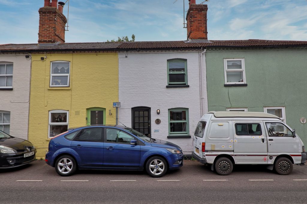 Property photo 1 of 16