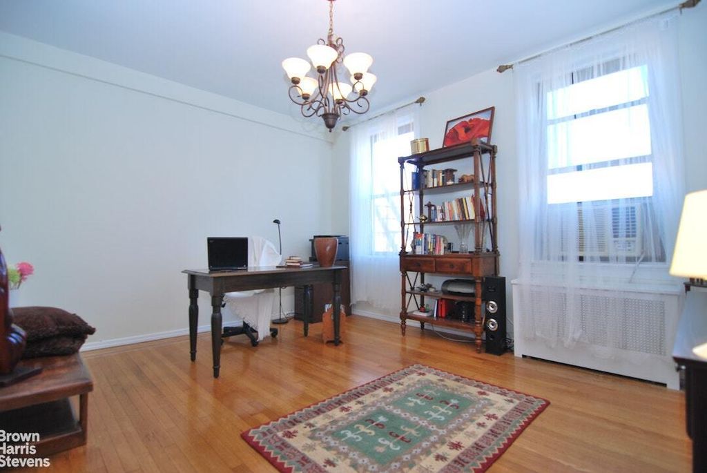 Property photo 3 of 8 <Alttext/>