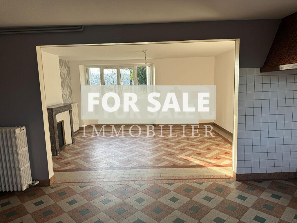 Property photo 2 of 8