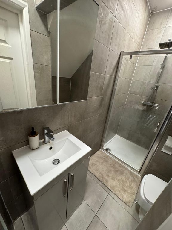 Property photo 3 of 5 Chapel Road WC