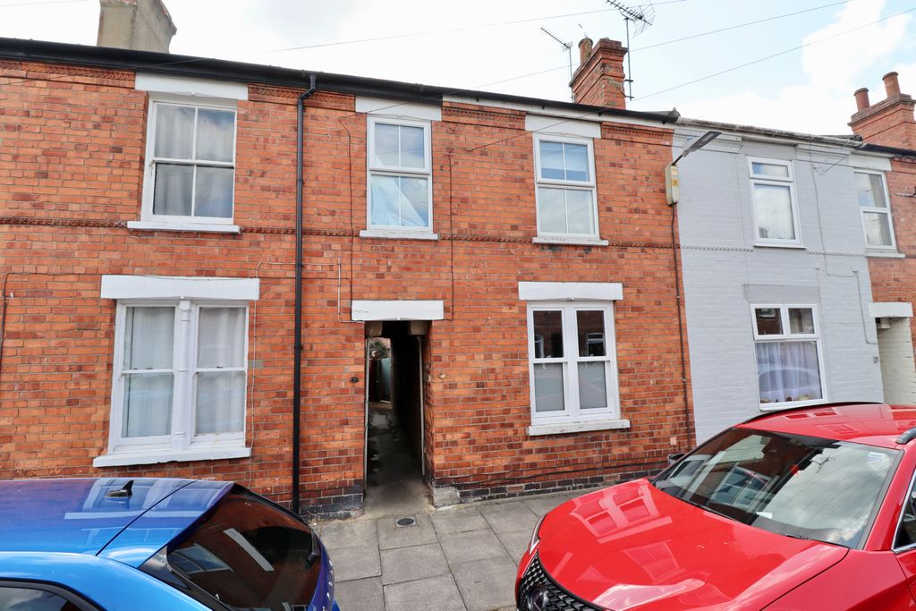 Property photo 1 of 16
