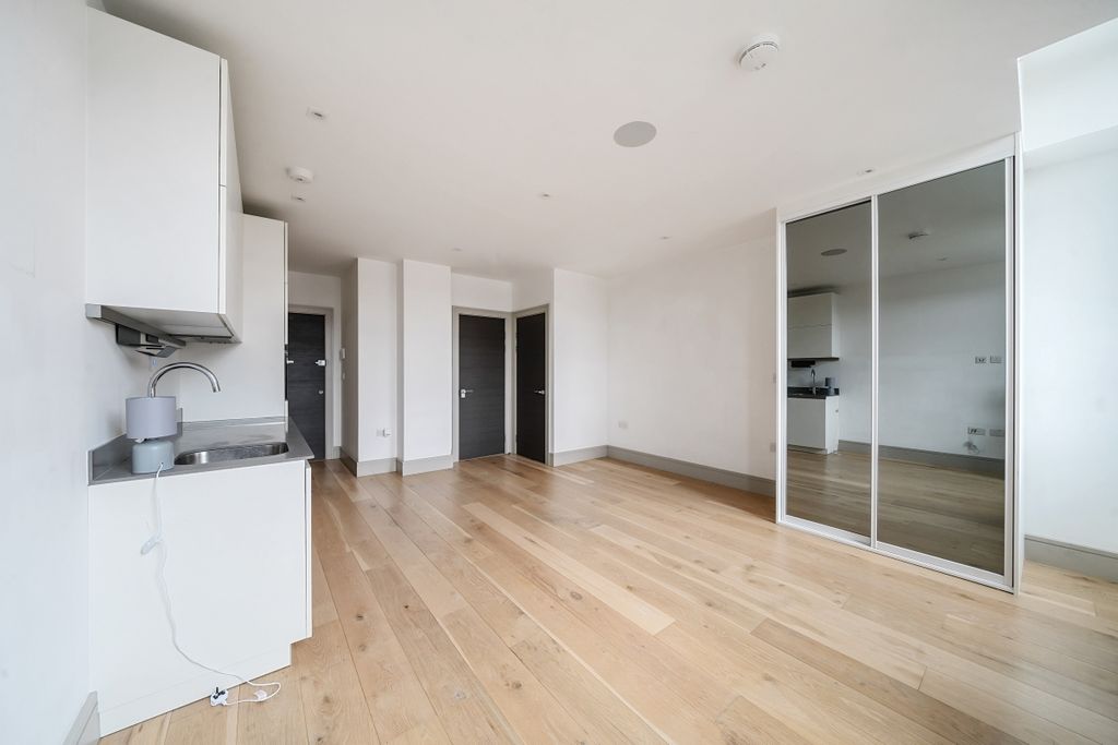 Property photo 1 of 10 1158781 (2)