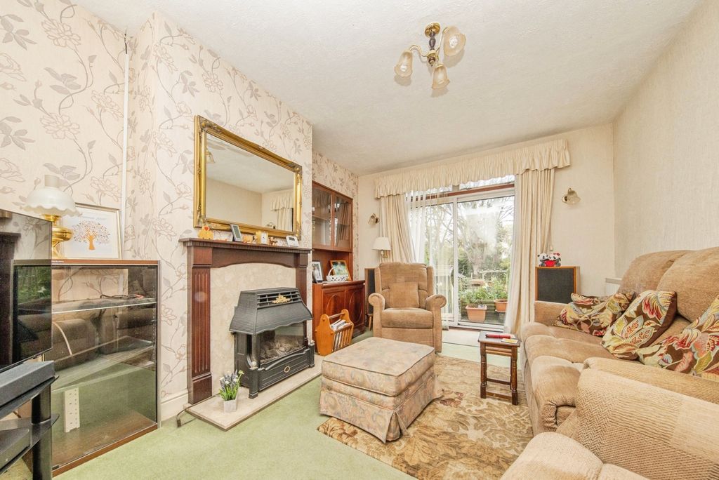 Property photo 2 of 19 Pbox-Img.Jpg