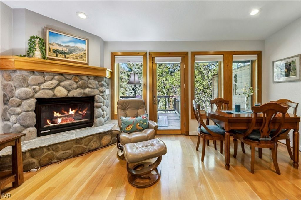 Property photo 1 of 12 <Alttext/>