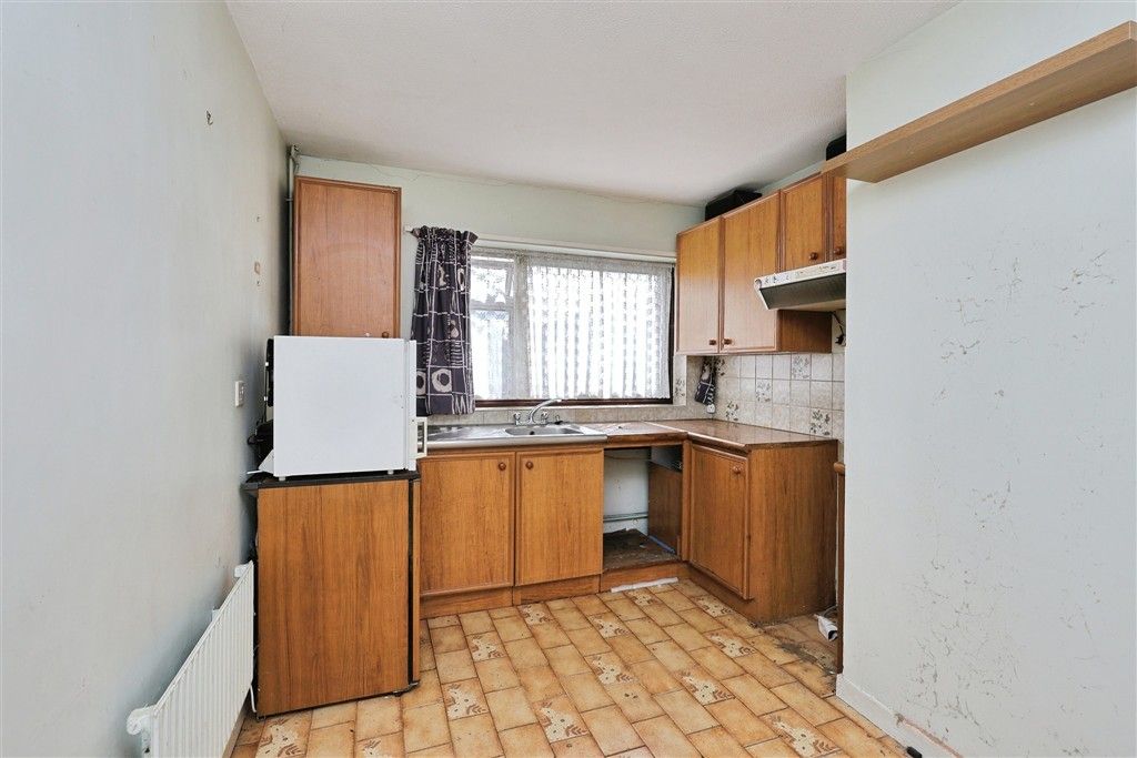 Property photo 3 of 5